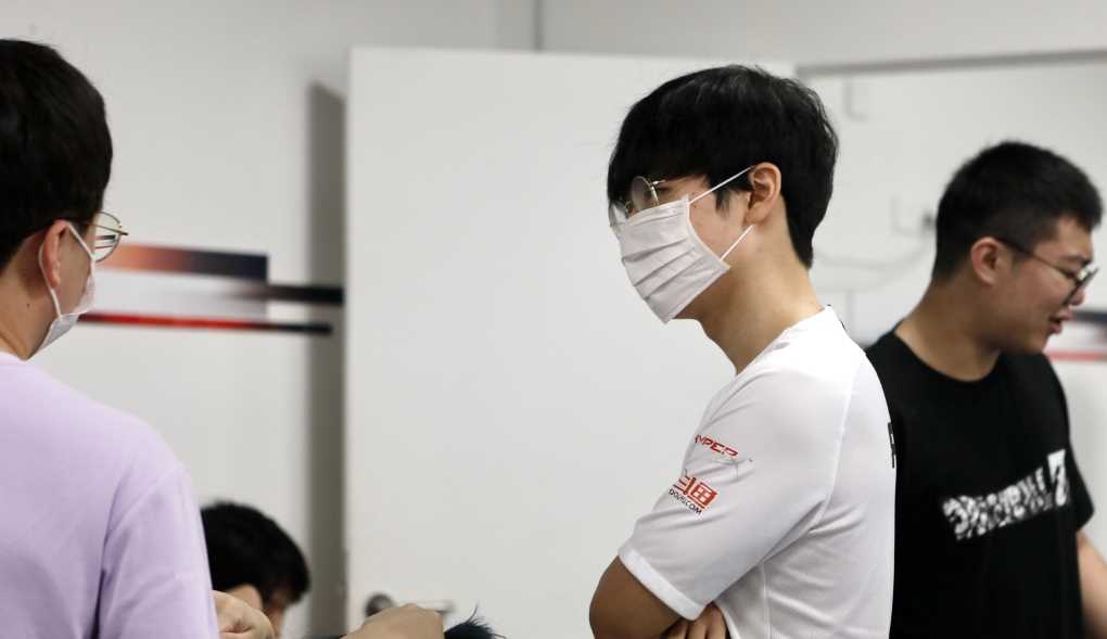 包含TL血洗DK，Kanavi拿下关键大龙激烈交锋入围赛，技惊四座的词条